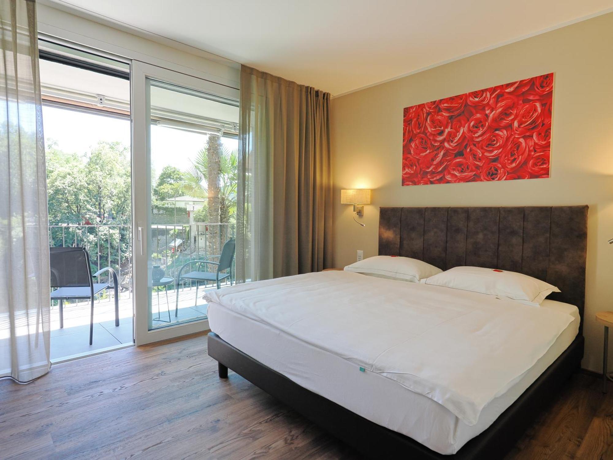 Ristorante Charme Hotel Tre Terre Ponte Brolla 外观 照片