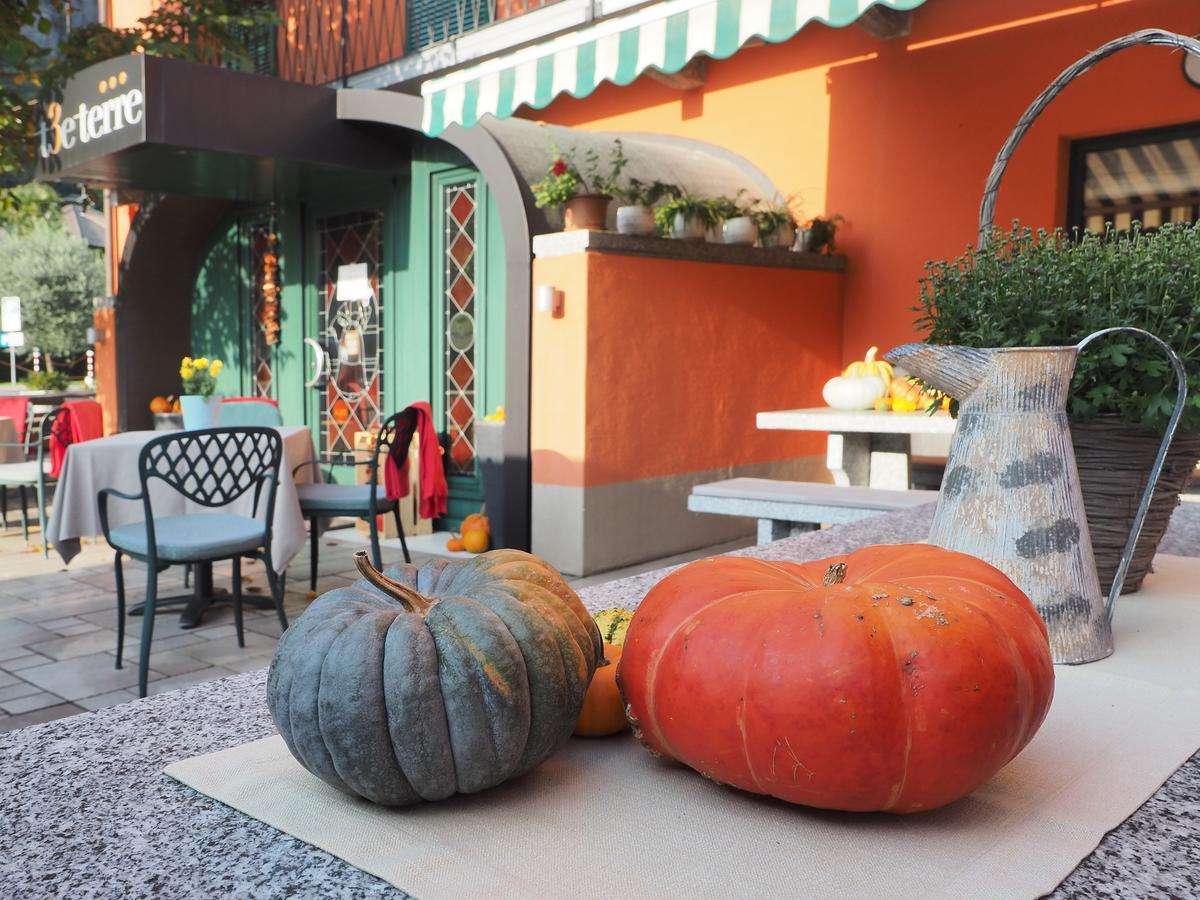 Ristorante Charme Hotel Tre Terre Ponte Brolla 外观 照片